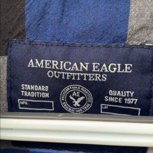 B2G1 American Eagle Men’s VTG Fit - Super Blue Hue - LG - EUC! - Picture 7 of 7